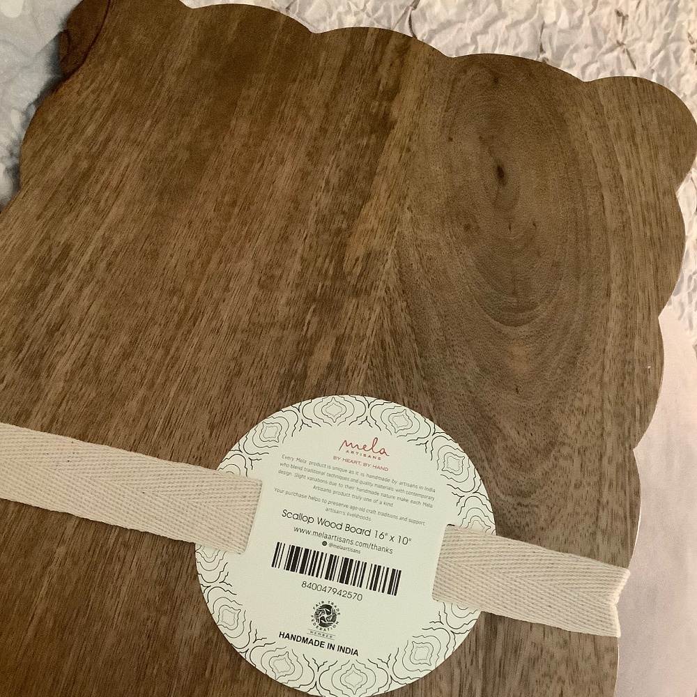 Mela Artisans Scallop Wood Board 16 x 10 inches NEW
